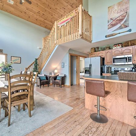 Sevierville Lake House With Deck And Foosball Table! Eksteriør billede