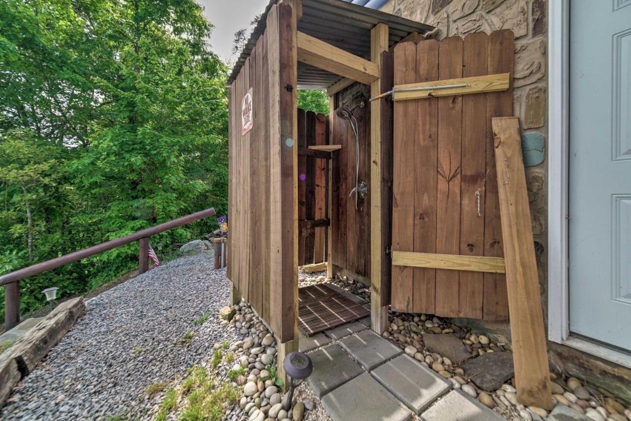 Sevierville Lake House With Deck And Foosball Table! Eksteriør billede