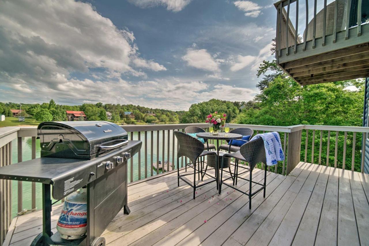 Sevierville Lake House With Deck And Foosball Table! Eksteriør billede