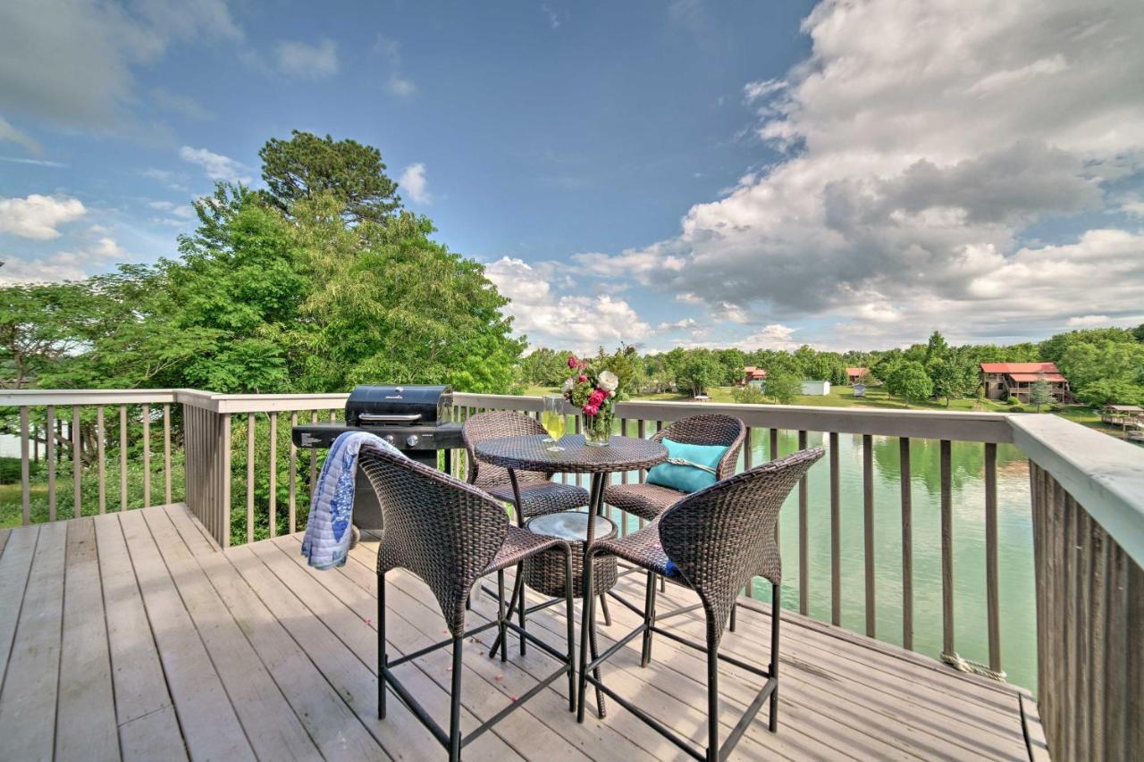 Sevierville Lake House With Deck And Foosball Table! Eksteriør billede